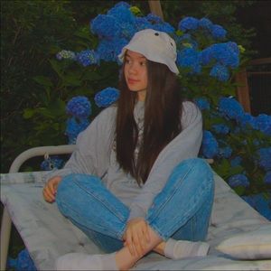 Meet your Posher, Josephine